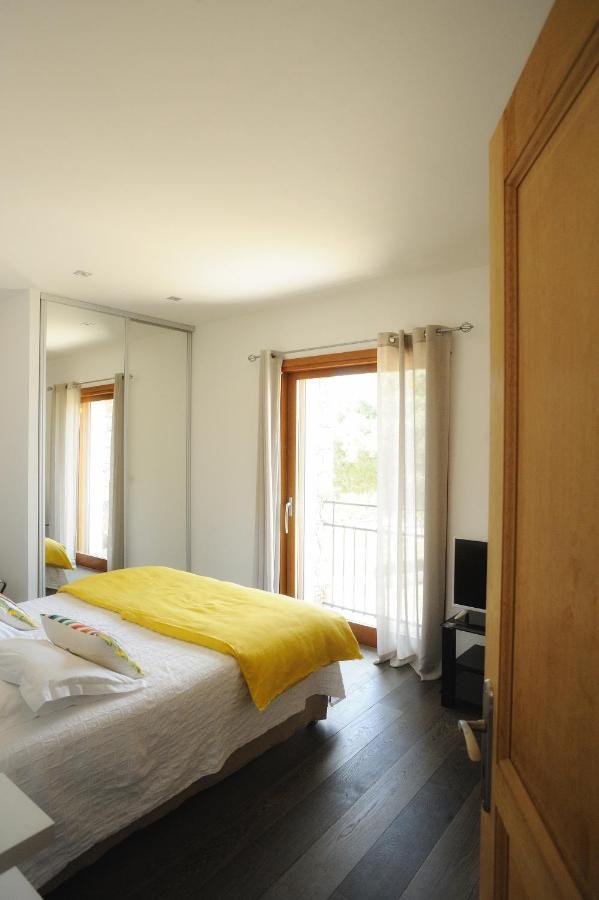 La Ghisonaise Maison D'Hotes กาลวี ภายนอก รูปภาพ